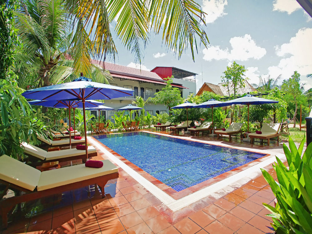 Reveal Angkor Hotel Siem Reap Esterno foto