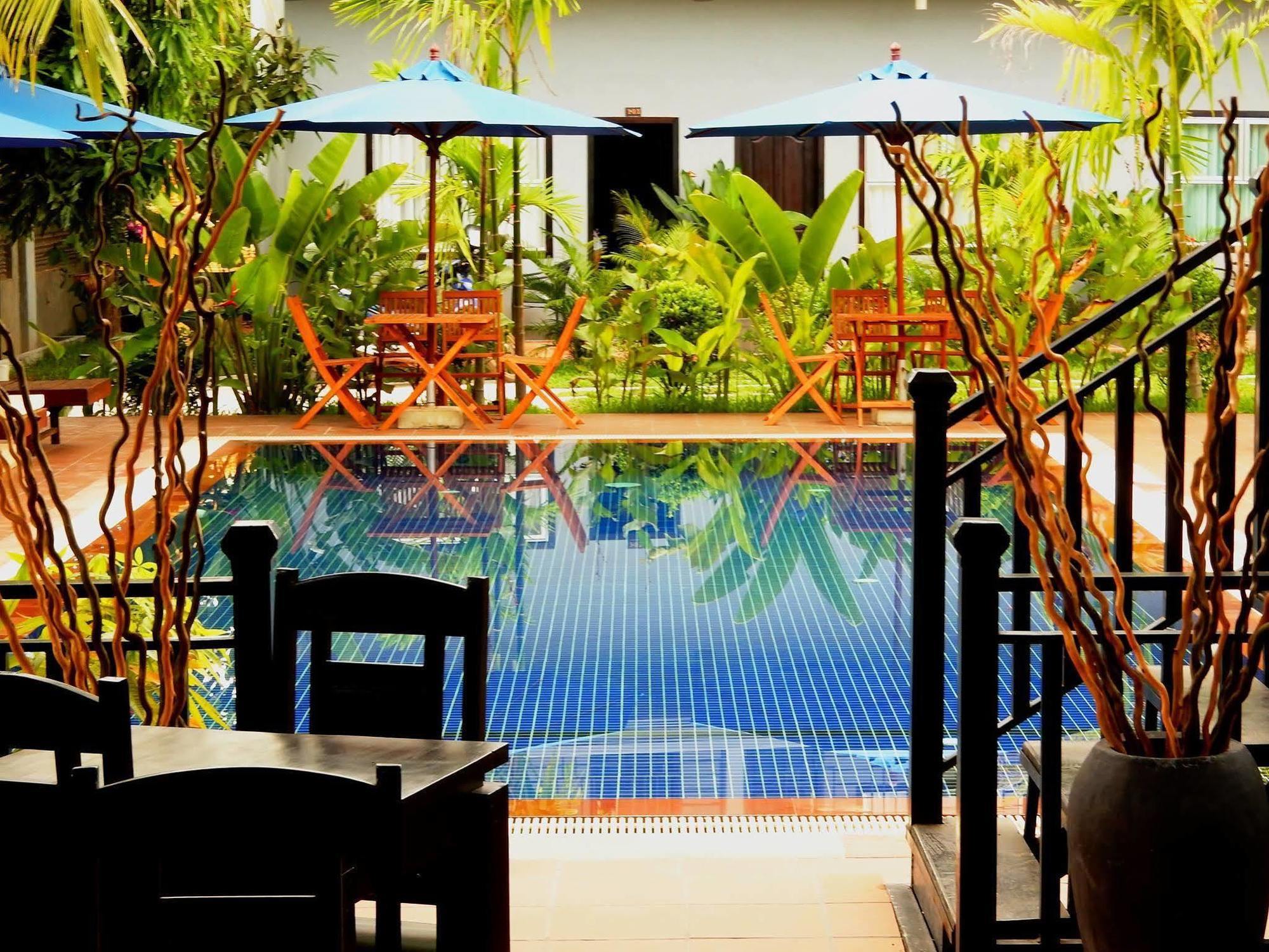 Reveal Angkor Hotel Siem Reap Esterno foto