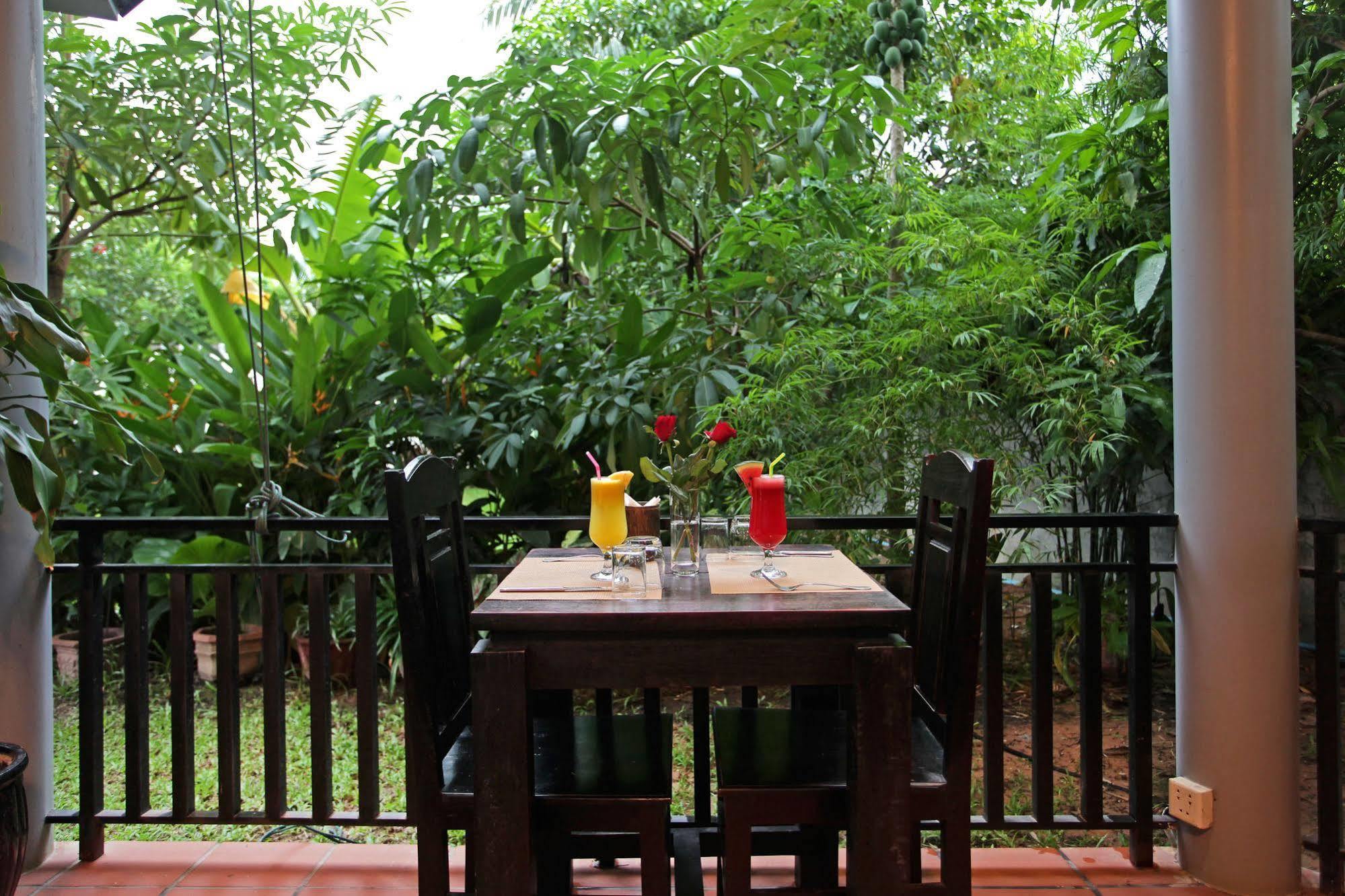 Reveal Angkor Hotel Siem Reap Esterno foto