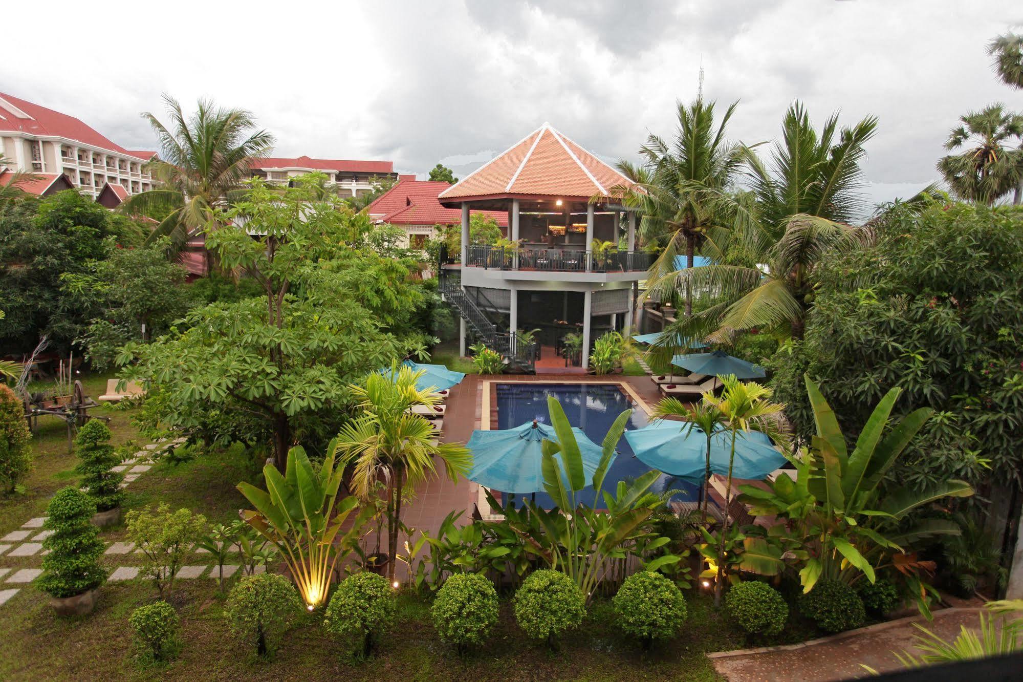 Reveal Angkor Hotel Siem Reap Esterno foto