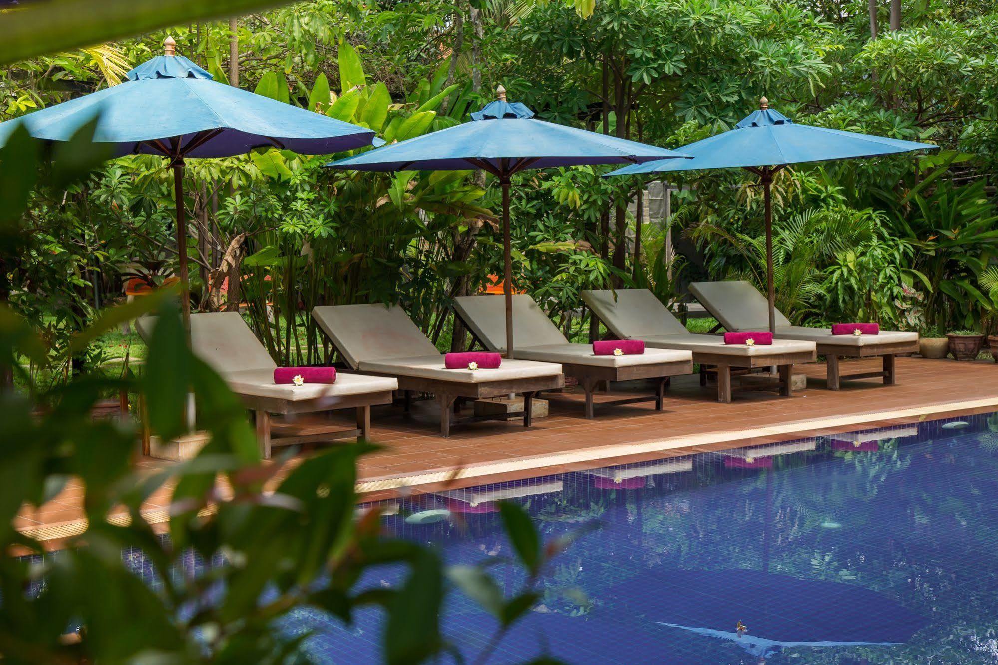 Reveal Angkor Hotel Siem Reap Esterno foto