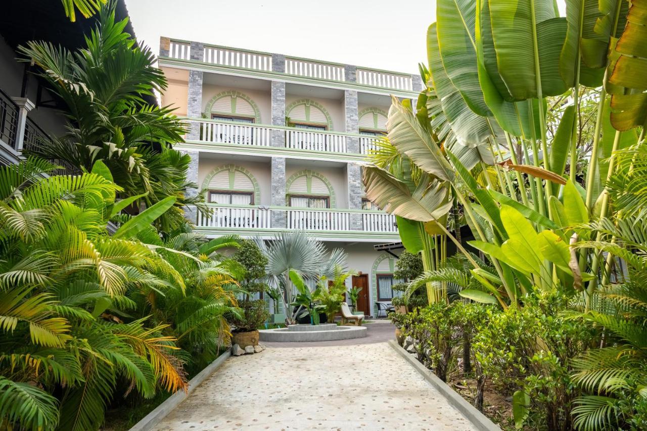 Reveal Angkor Hotel Siem Reap Esterno foto