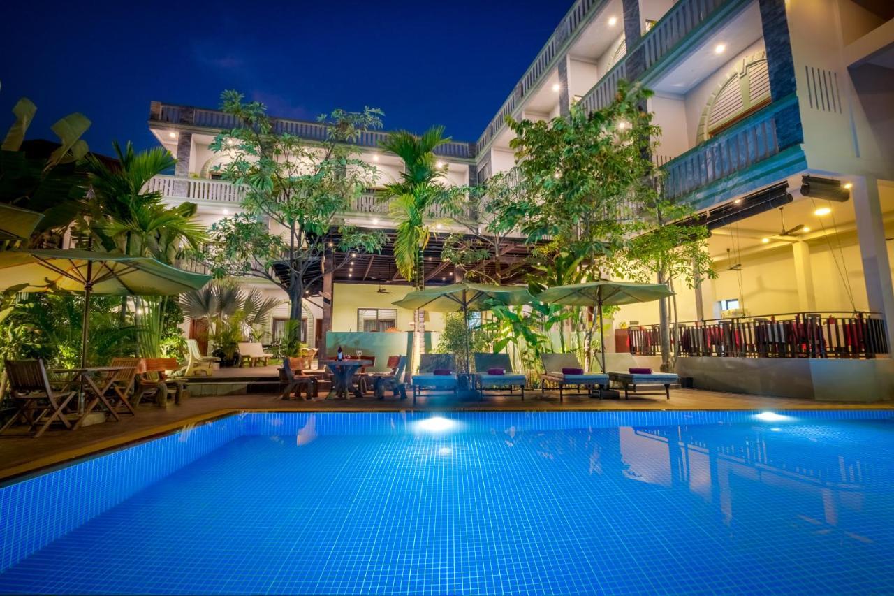 Reveal Angkor Hotel Siem Reap Esterno foto